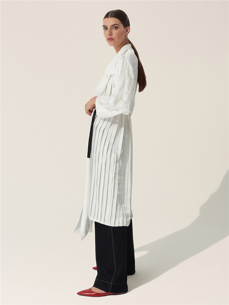 Baqa Contrast Belt Detail Outerwear Ecru